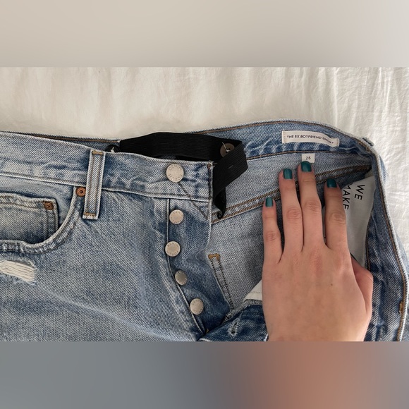 Aritzia “The Ex-Boyfriend Denim Shorts” (blue) - Picture 3 of 3